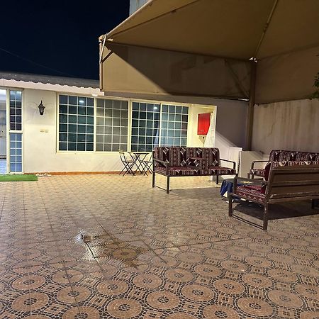 Appartamento دار ورد قريب للحرم Medina Esterno foto