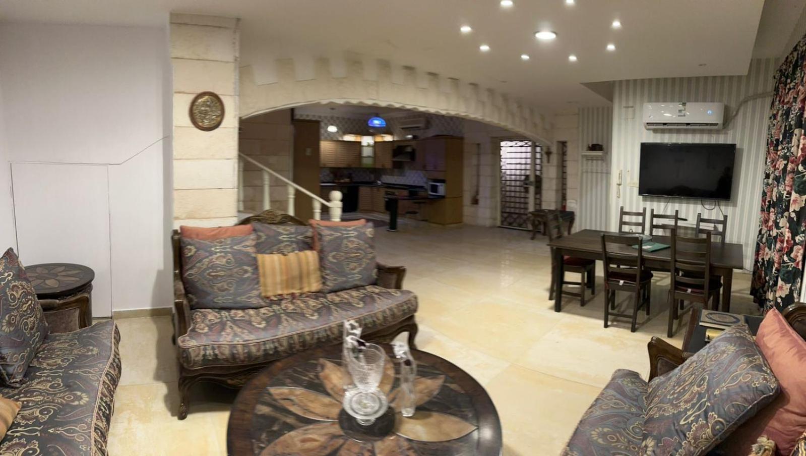Appartamento دار ورد قريب للحرم Medina Esterno foto