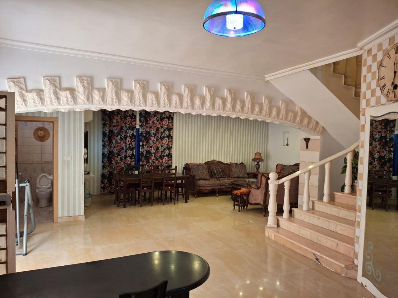 Appartamento دار ورد قريب للحرم Medina Esterno foto